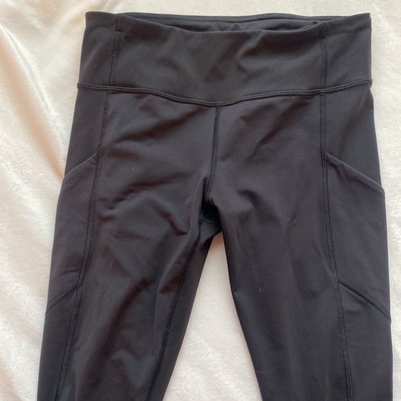Lululemon Women's Black Leggings - Picture 3 of 3